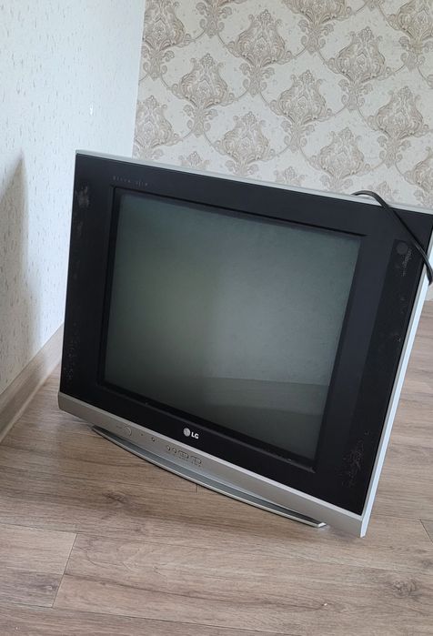 Продам Телевизор