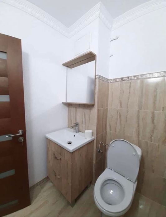 Apartament de inchiriat ,3 camere ,Girocului ,Parter