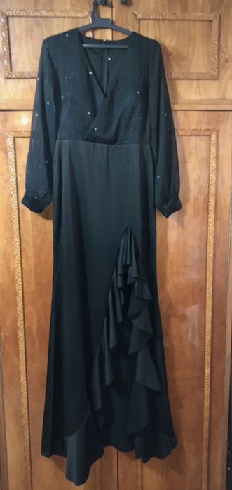 Vând rochie noua de seara