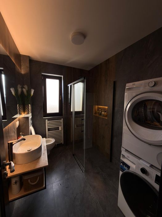 Vand apartament 3 camere Valea Lupului