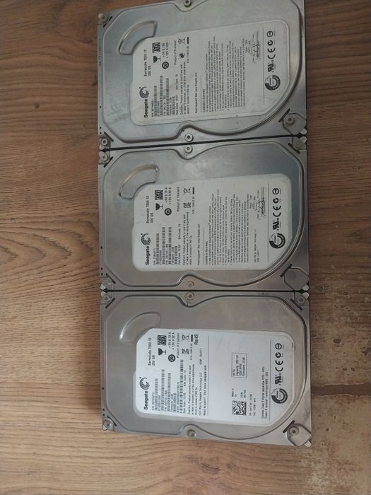 Продам женские диски