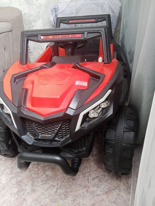 Срочно продам машинку !