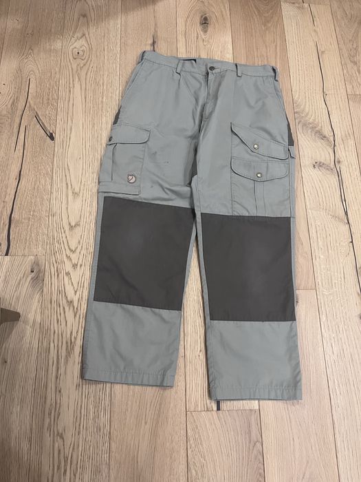 Vând pantaloni fjallraven - 50
