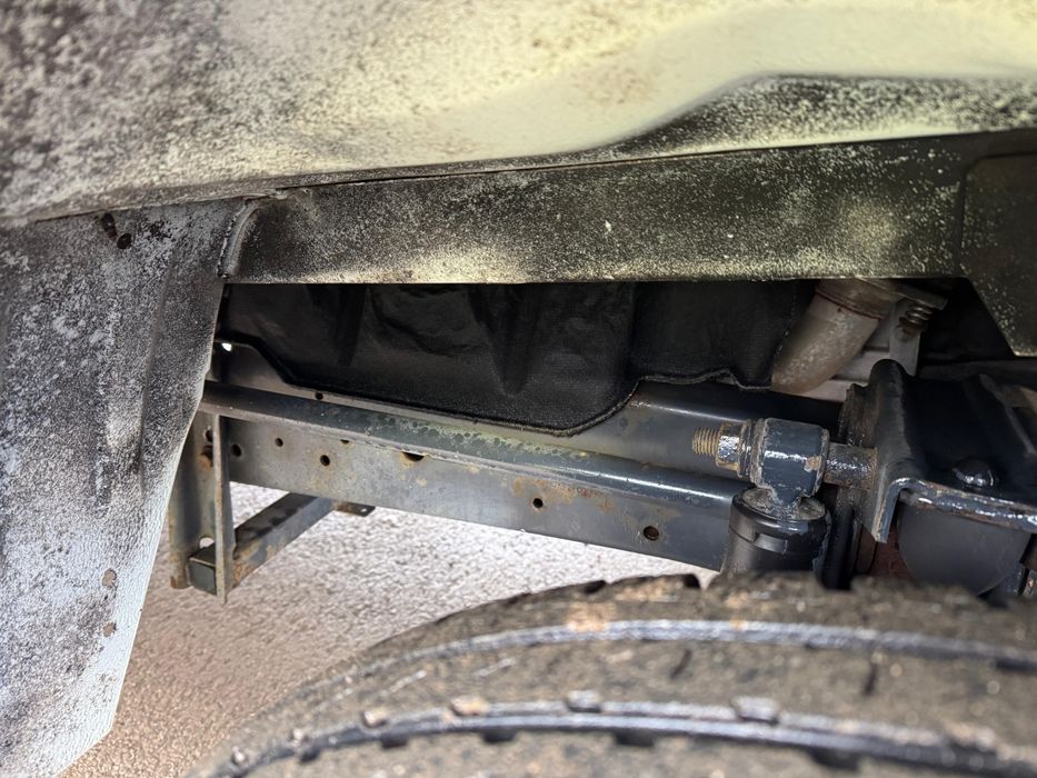 Iveco Doka 35C14 7 locuri 140cp 3.0 2005 bena 4,1m