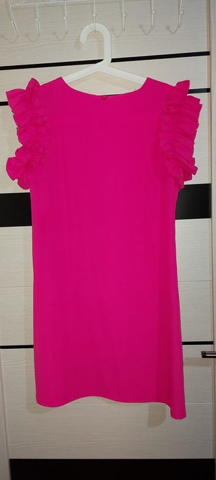 Продам платья женские