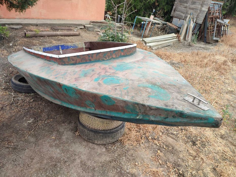 Barca pentru motor mic