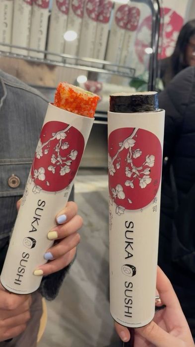 Упаковка для суши и роллов