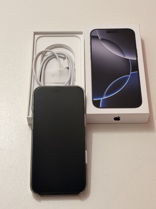 Iphone 16 Pro Max,  Black Titanium, 256 GB, Utilizat