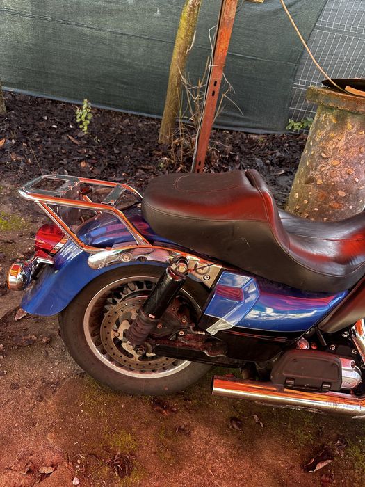 Motocicleta Harley-Davidson FLHTK limited edition