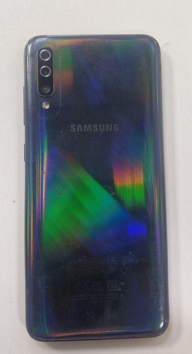Продам Samsung A70 128Gb