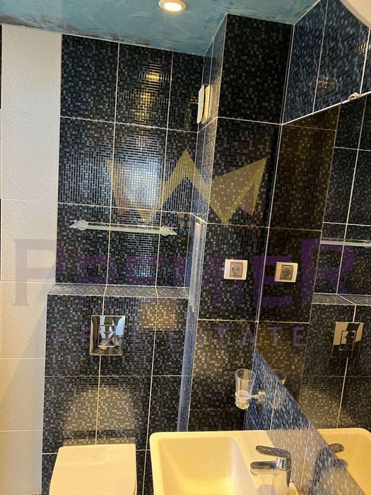 Дава се под наем Тристаен апартамент в Варна, м-т Траката - 100 кв.м за 800 € - Снимка #7