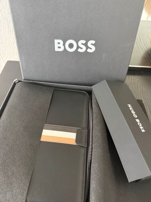 Hugo boss конферентна папка