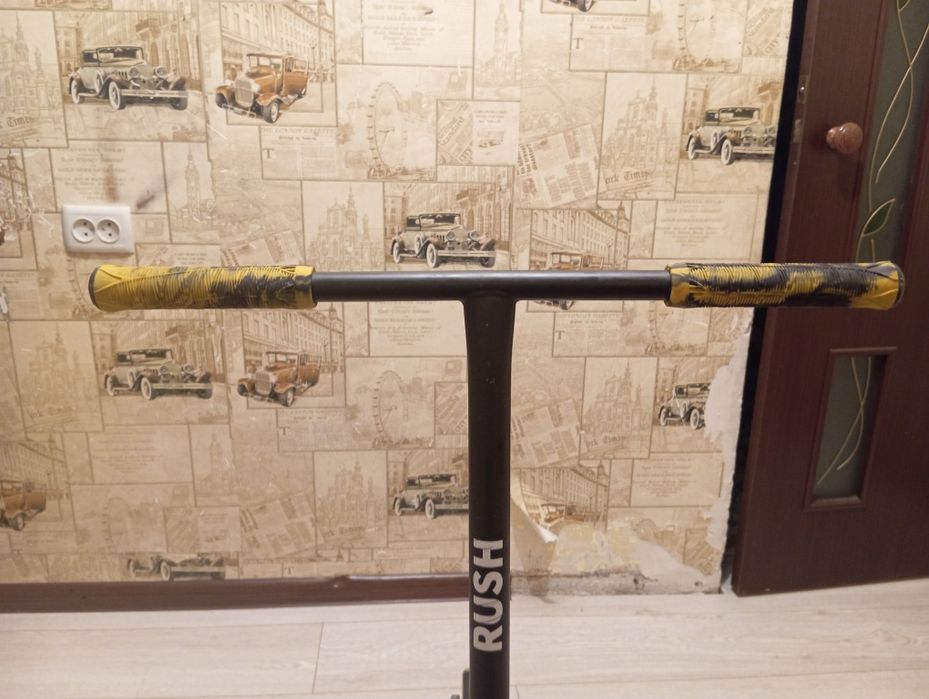 Трюковой самокат