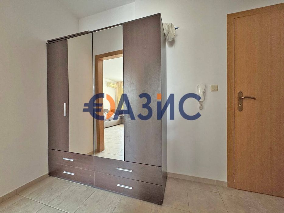 Продава се Двустаен апартамент в к.к. Слънчев бряг - 66 кв.м за 1114 €/кв.м - Снимка #7