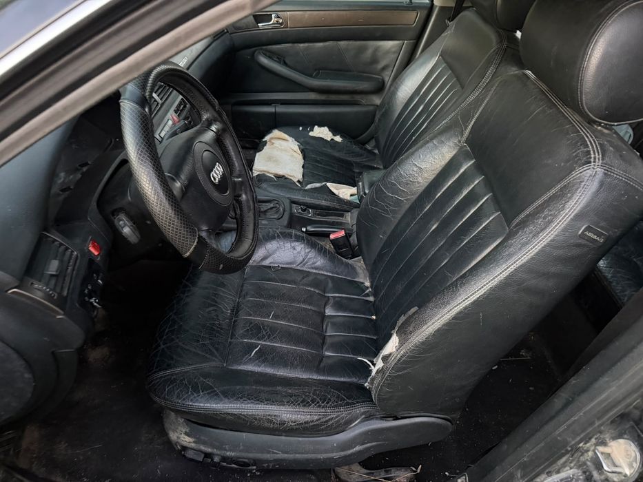 Vand Audi A6 C5 2.5 tdi