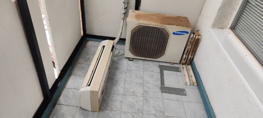 Продавам климатик Samsung 12- ка