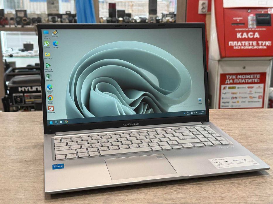 ASUS VivoBook 15 X1504VA