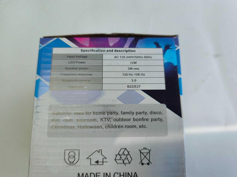 Bec led smart cu difuzor, bluetooth si telecomanda