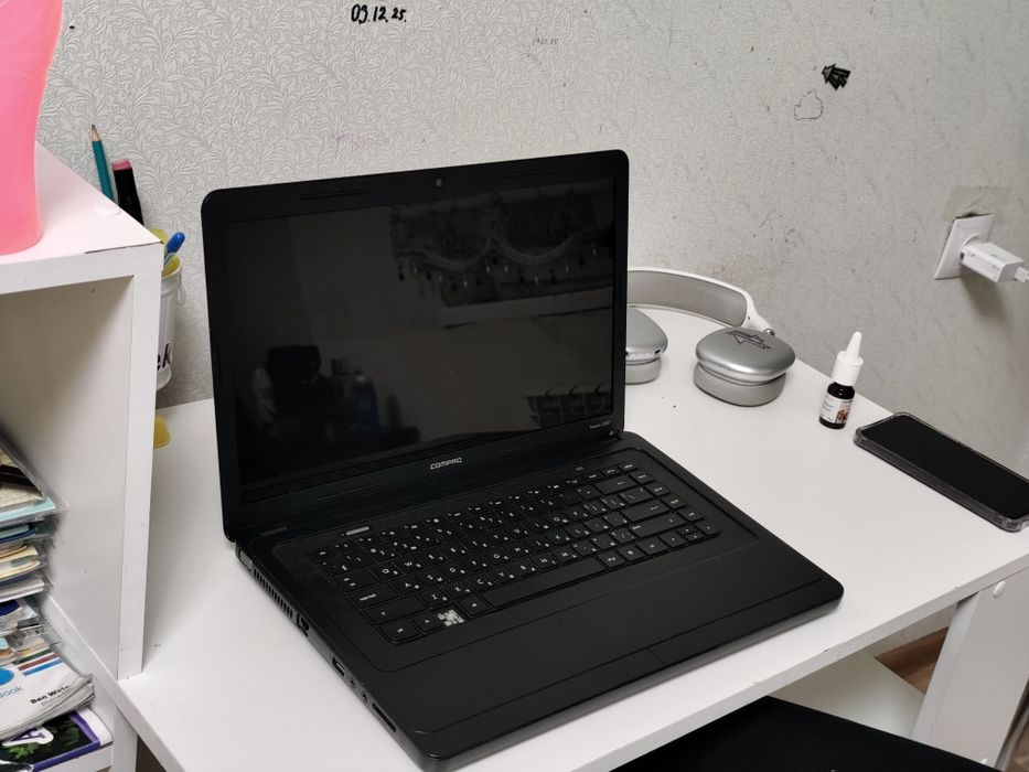 Ноутбук Hp compaq  presario CQ57