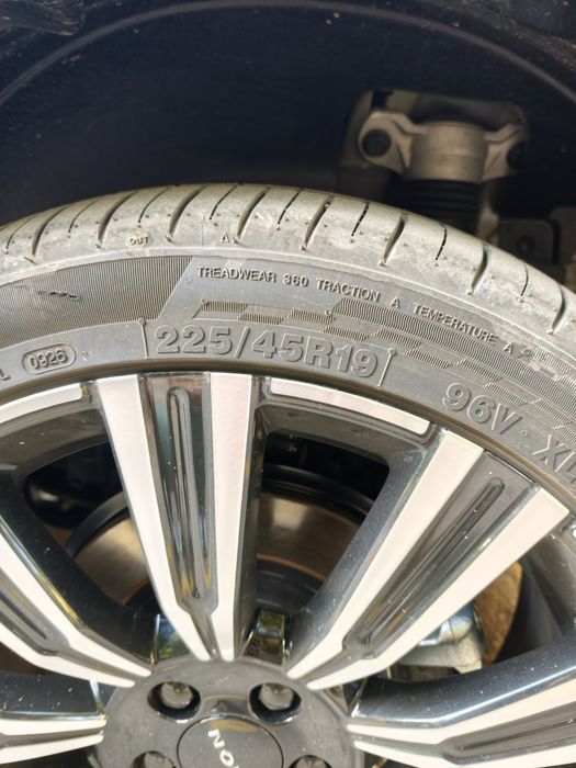 225 45 R19 shina probeg 2000km