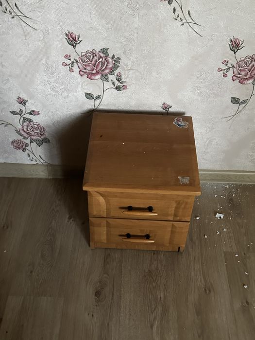 Столы, стулья, тумбочки