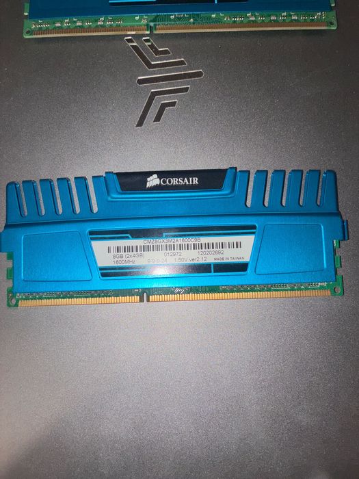 Placute ram DDR3 16GB