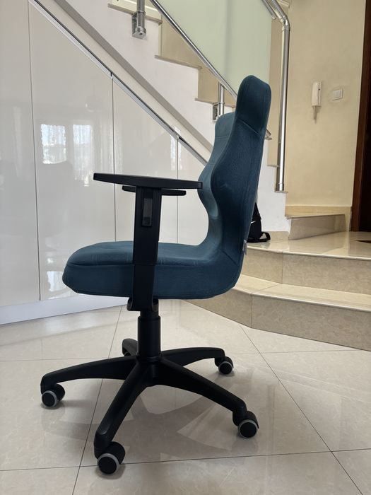 Ергономичен стол