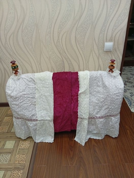 Zoʻr xolatdagi beshik sotiladi