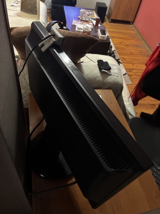 Монитор Asus 21”