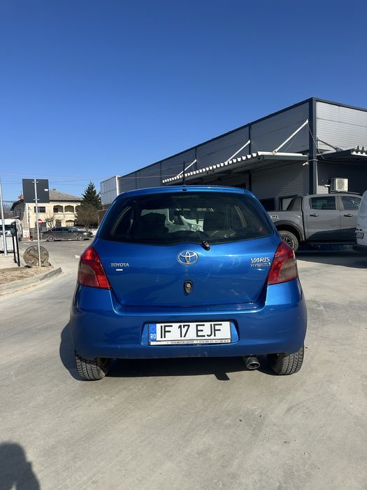 Toyota Yaris 1.3 benzina! Cutie automată, Climă
