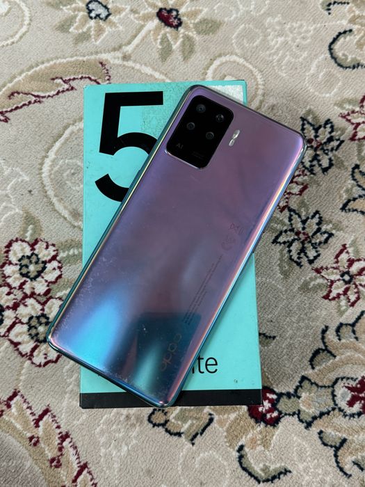 Oppo Reno 5 lite