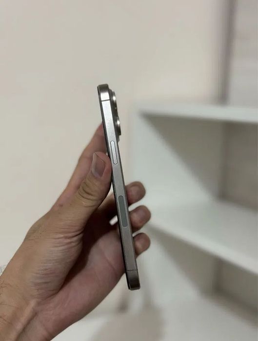 Iphone 15 pro max 256 gb srochno