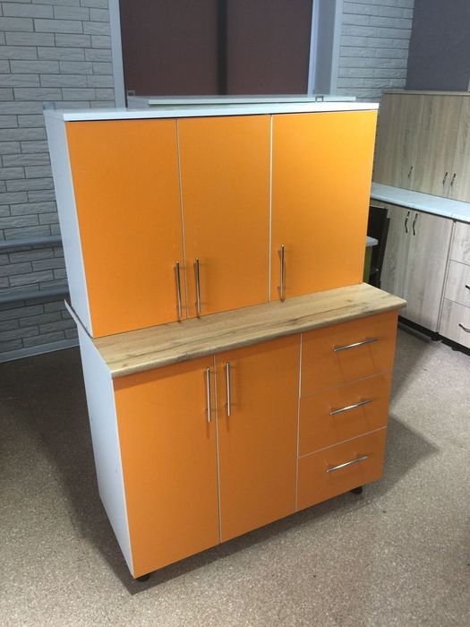 Продам кухни 1 м