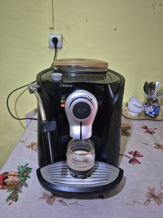 Vând urgent saeco black