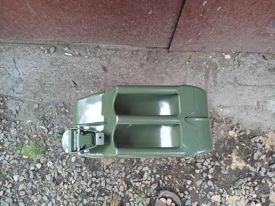 Канистра 20 литров 12000