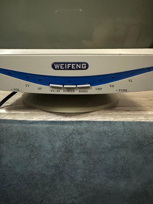 Телевизор Мини маленький для дома,дачи,рыбалки