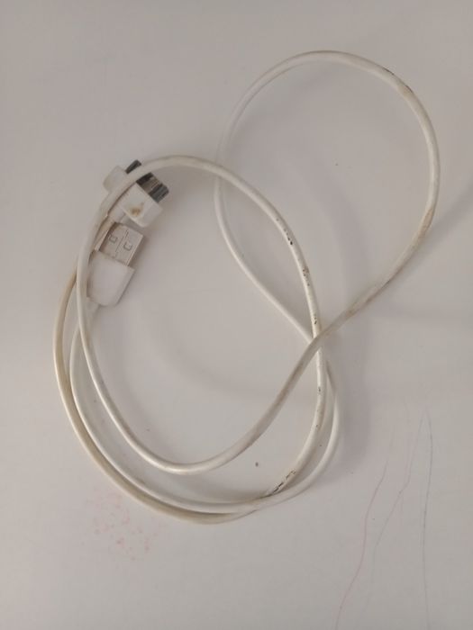 Обменяю IPhone 4