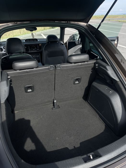 Volkswagen Beetle 2013 fender edition