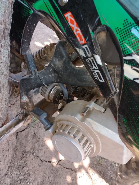 Vand cross 49cc kxd fac si schimb!!