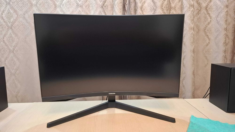 Монитор Samsung 27 дюймов 165 Гц