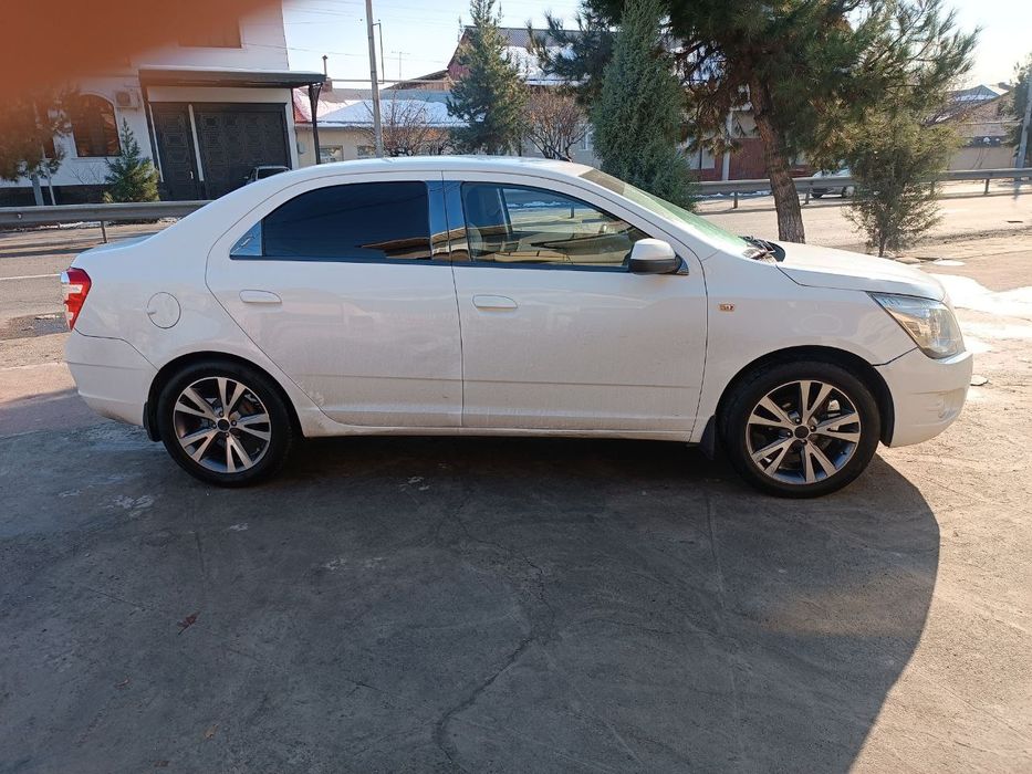 Kaptiva Diska Balon Kobaltga 215 55 R17 Holati yaxshi Ayibi Yoq