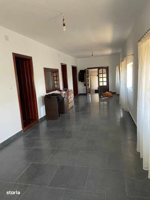 Casa spatioasa 184 mp de vanzare – Sadova, Dolj