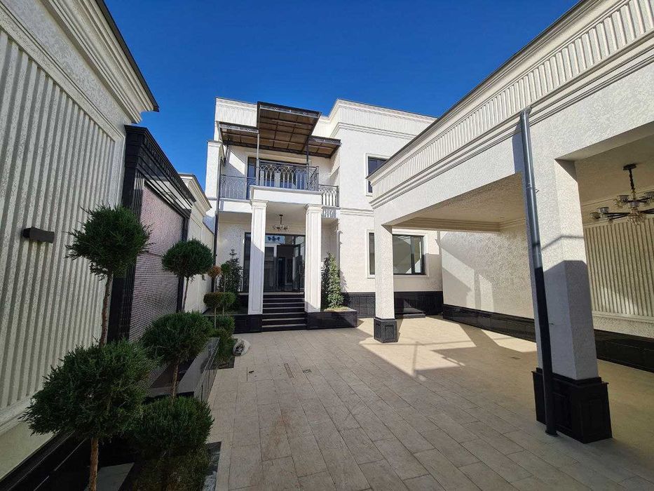 Продаётся Евро дом 4,7 сотки на Циолковского с новым Евро Ремонтом