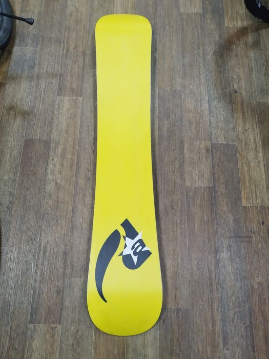 Продам Американский Сноуборд К2