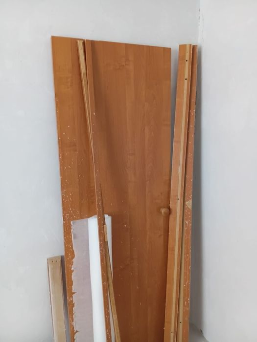 Есік-Двери.Ламинат