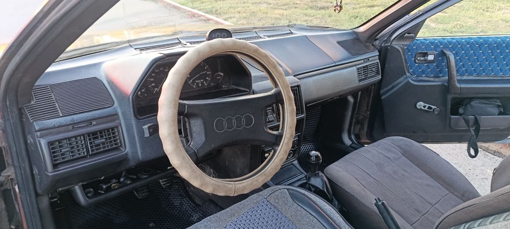Продам машину Ауди 100 с3