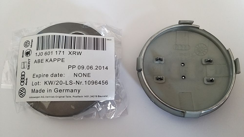 Капачки за джанти Audi 60мм графит комплект 4бр