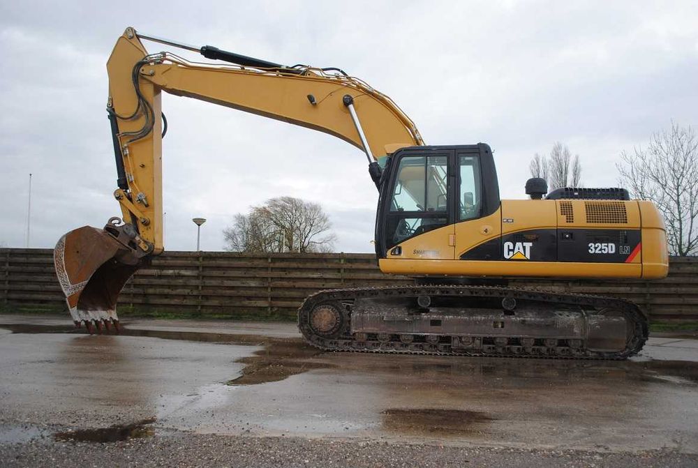 Inchiriere excavator - Excavatoare de inchiriat - Premium Utilaje - Automacara - Freza asfalt