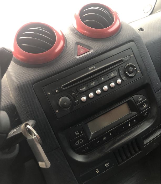 Peugeot 1007 1.4 hdi на части