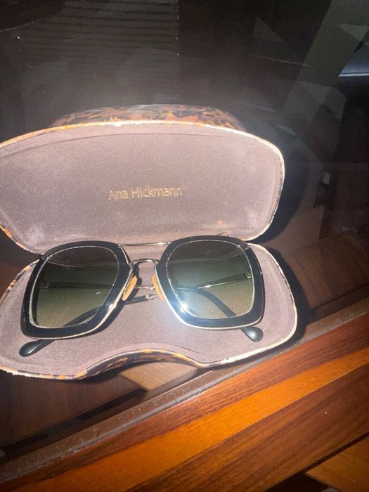 Слънчеви очила използвани